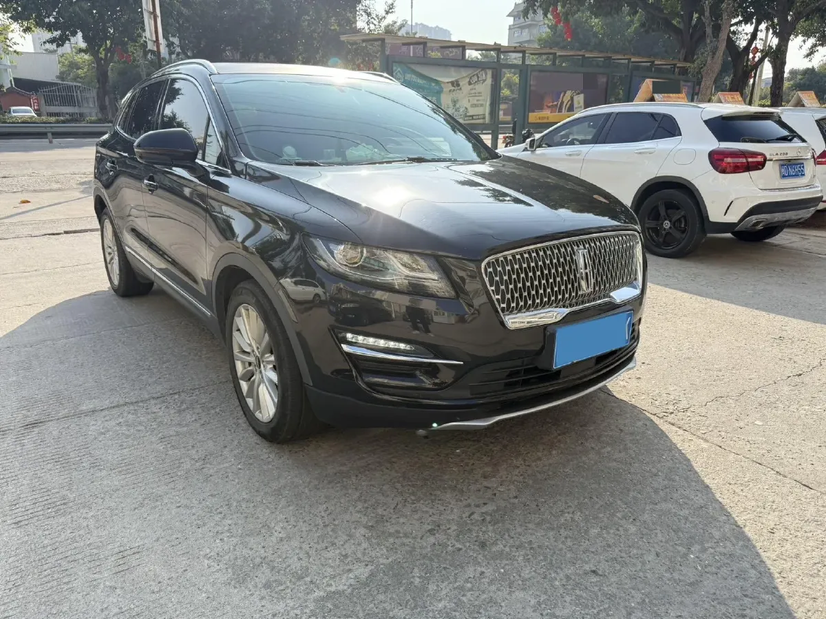 2019 Lincoln MKC 2.0T 203HP L4 6AT,autocango,china used car exporter,china ev exporter,chinese used car exporter,chinese used ev exporter