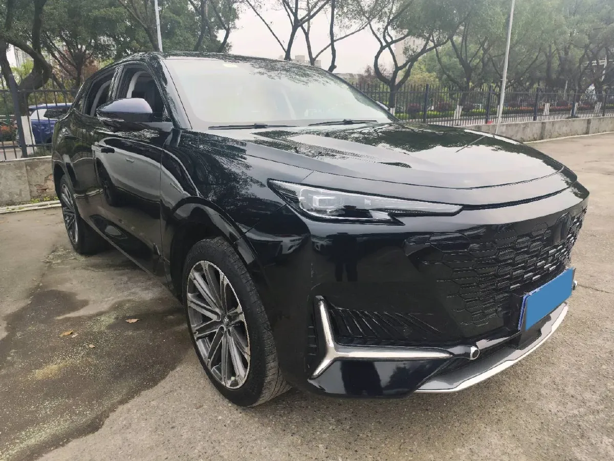 2021 ChangAn UNI-K 2.0T 233HP L4 8AT,autocango,china used car exporter,china ev exporter,chinese used car exporter,chinese used ev exporter
