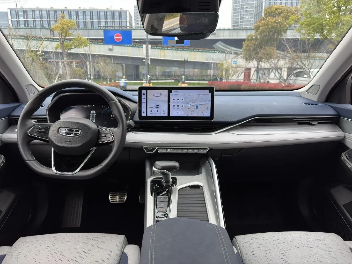 2023 Geely Preface 2.0T 190HP L4 7DCT,autocango,china used car exporter,china ev exporter,chinese used car exporter,chinese used ev exporter