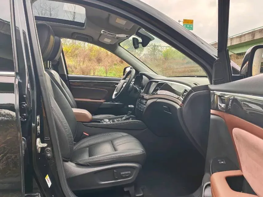 2020 GAC Trumpchi GS8 2.0T 252HP L4 6AT,autocango,china used car exporter,china ev exporter,chinese used car exporter,chinese used ev exporter