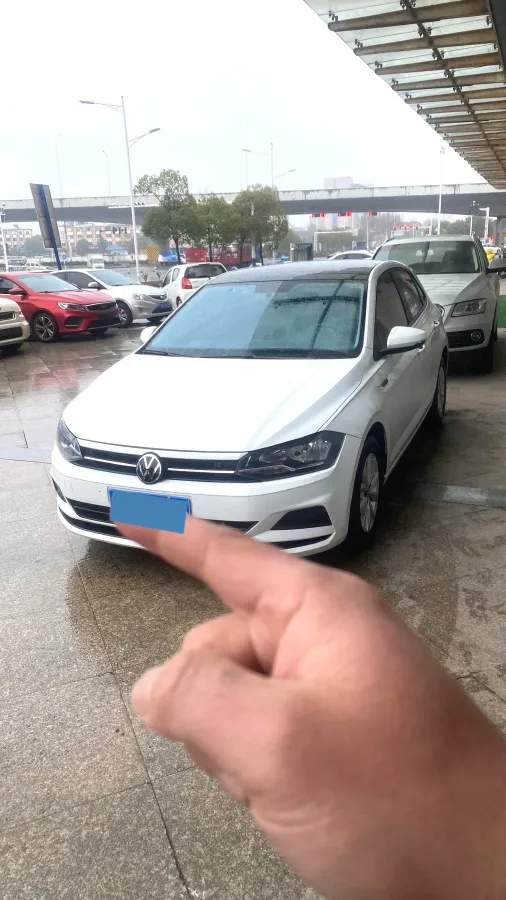 2023 Volkswagen Polo 1.5L 113HP L4 6AT,autocango,china used car exporter,china ev exporter,chinese used car exporter,chinese used ev exporter