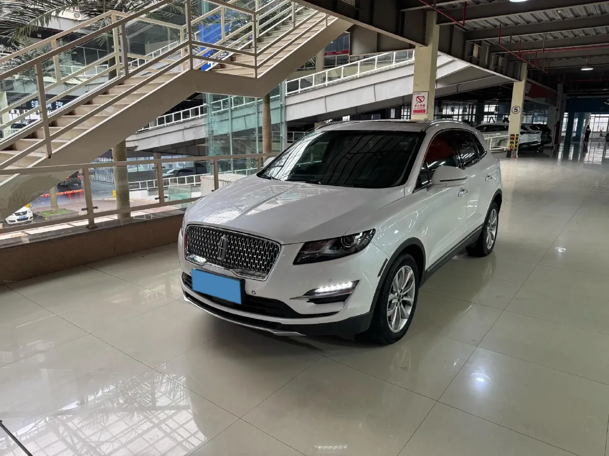 2019 Lincoln MKC 2.0T 203HP L4 6AT,autocango,china used car exporter,china ev exporter,chinese used car exporter,chinese used ev exporter