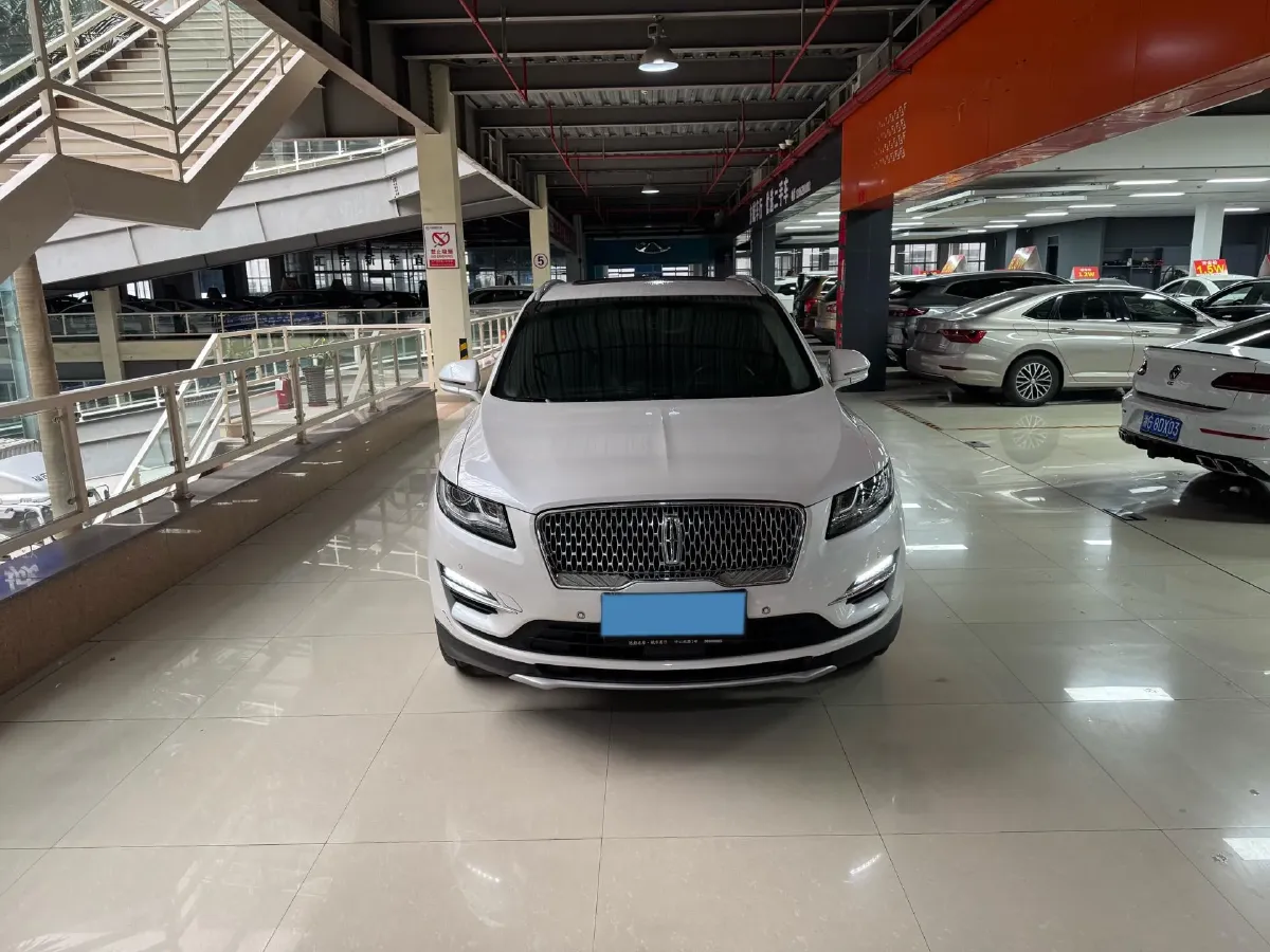 2019 Lincoln MKC 2.0T 203HP L4 6AT,autocango,china used car exporter,china ev exporter,chinese used car exporter,chinese used ev exporter