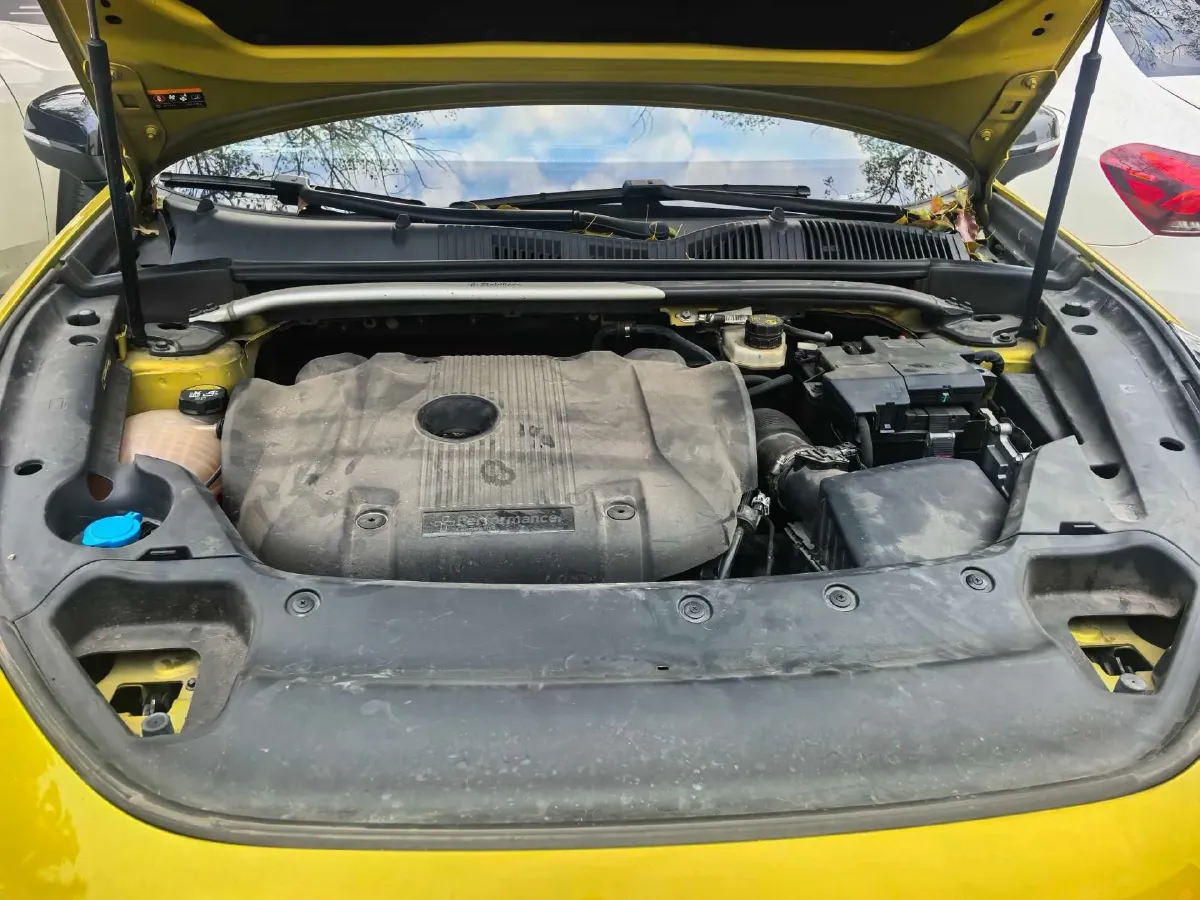 2022 LYNK&CO 03 2.0T 254HP L4 8AT,autocango,china used car exporter,china ev exporter,chinese used car exporter,chinese used ev exporter