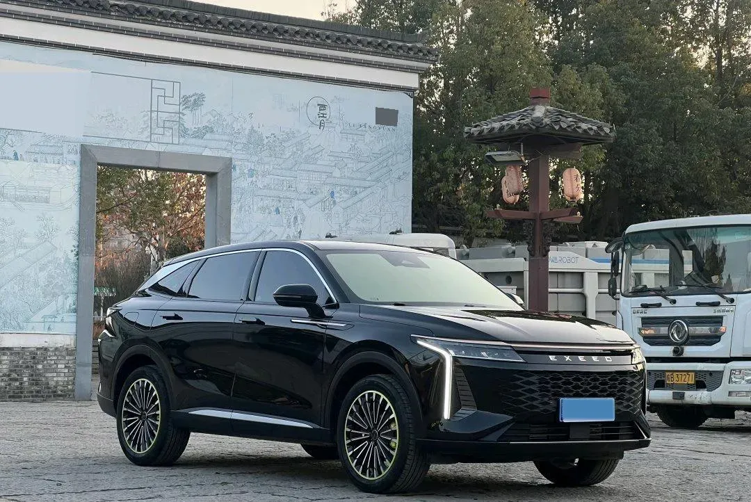 2023 Exceed RX 2.0T 261HP L4 7DCT,autocango,china used car exporter,china ev exporter,chinese used car exporter,chinese used ev exporter