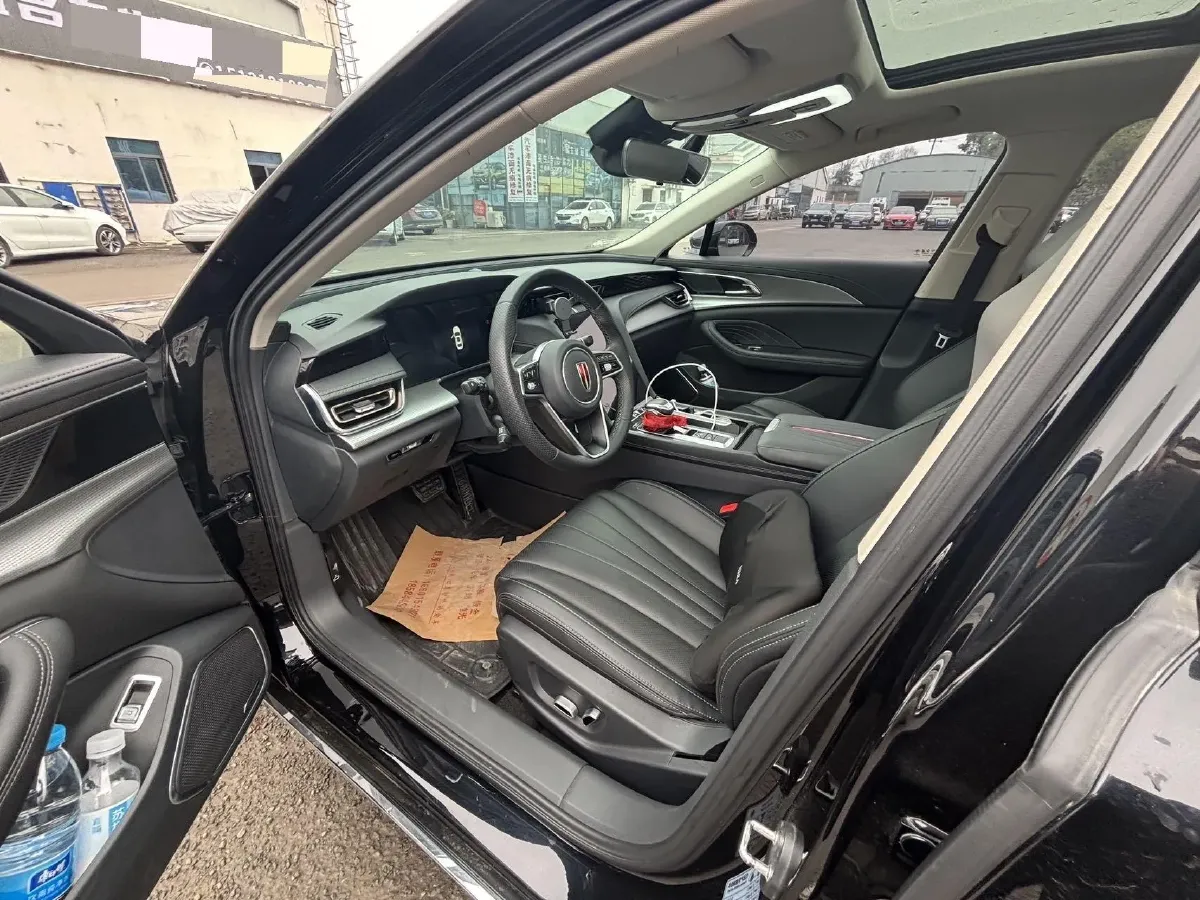 2023 HongQi H5 1.5T 169HP L4 7DCT,autocango,china used car exporter,china ev exporter,chinese used car exporter,chinese used ev exporter