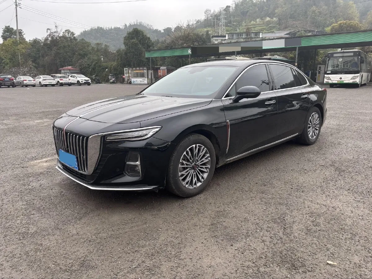 2023 HongQi H5 1.5T 169HP L4 7DCT,autocango,china used car exporter,china ev exporter,chinese used car exporter,chinese used ev exporter