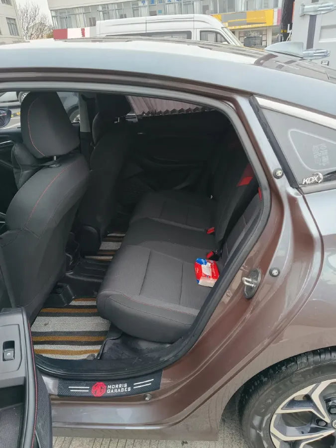 2023 MG 5 1.5L 129HP L4 5MT,autocango,china used car exporter,china ev exporter,chinese used car exporter,chinese used ev exporter