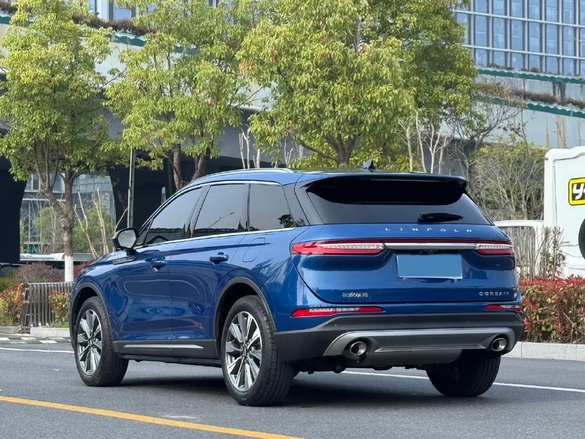 2022 Lincoln Corsair 2.0T 245HP L4 8AT,autocango,china used car exporter,china ev exporter,chinese used car exporter,chinese used ev exporter