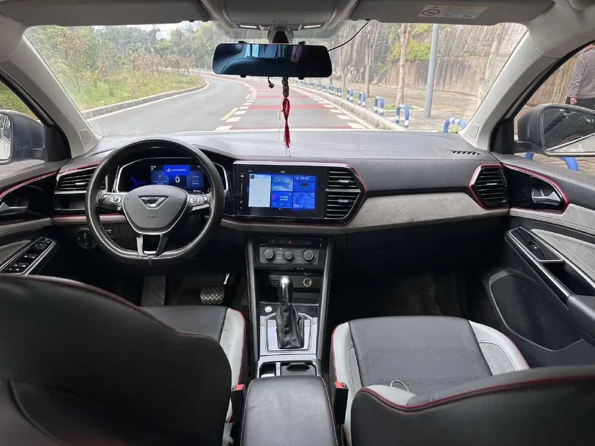 2022 Jetta VS7 1.4T 150HP L4 6AT,autocango,china used car exporter,china ev exporter,chinese used car exporter,chinese used ev exporter