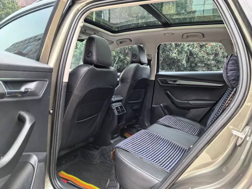 2018 Skoda Octavia 1.4T 150HP L4 7DCT,autocango,china used car exporter,china ev exporter,chinese used car exporter,chinese used ev exporter