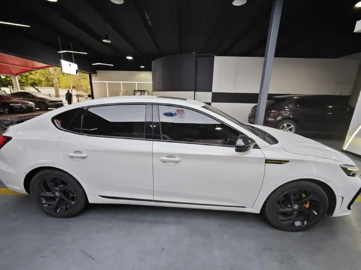 2020 MG MG6 1.5T 181HP L4 7DCT,autocango,china used car exporter,china ev exporter,chinese used car exporter,chinese used ev exporter