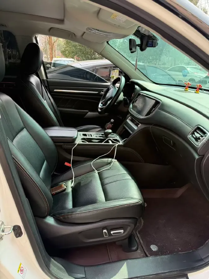 2020 GAC Trumpchi GS8 2.0T 252HP L4 6AT,autocango,china used car exporter,china ev exporter,chinese used car exporter,chinese used ev exporter