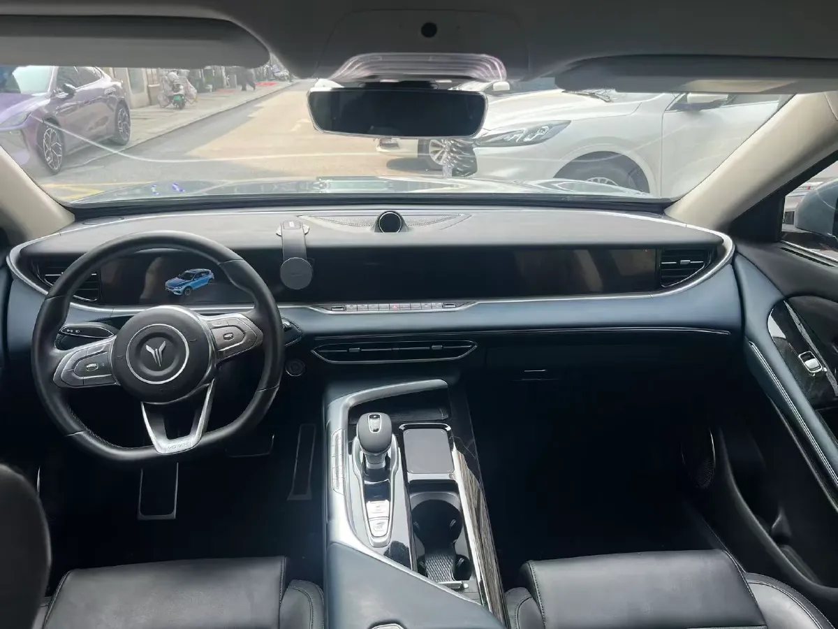 2021 Voyah FREE Range Extended 109HP REEV 33KWH,autocango,china used car exporter,china ev exporter,chinese used car exporter,chinese used ev exporter