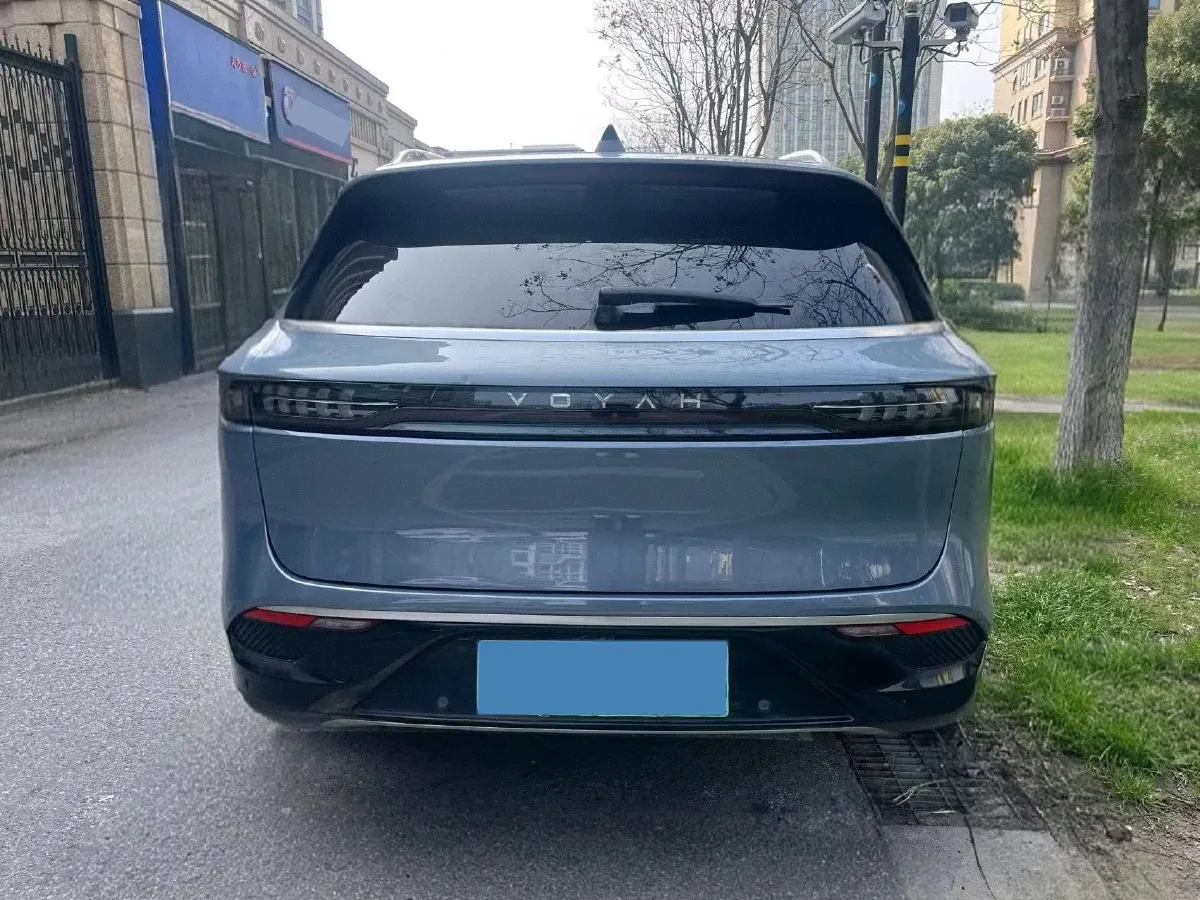 2021 Voyah FREE Range Extended 109HP REEV 33KWH,autocango,china used car exporter,china ev exporter,chinese used car exporter,chinese used ev exporter