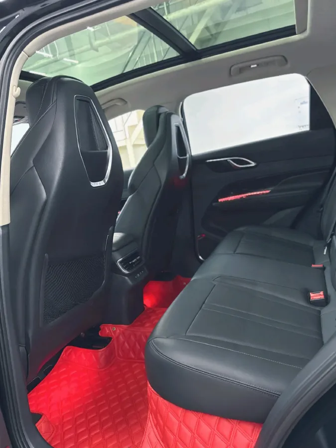 2024 HongQi HS3 1.5T 169HP L4 7DCT,autocango,china used car exporter,china ev exporter,chinese used car exporter,chinese used ev exporter