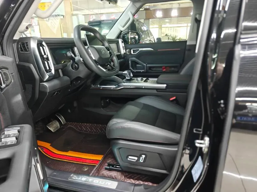 2023 Jetour Traveller 2.0T 254HP L4 8AT,autocango,china used car exporter,china ev exporter,chinese used car exporter,chinese used ev exporter