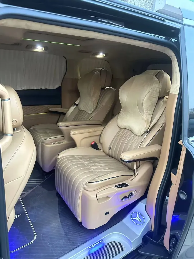 2022 Voyah Dream 1.5T 136HP L4 PHEV 25.57KWH,autocango,china used car exporter,china ev exporter,chinese used car exporter,chinese used ev exporter