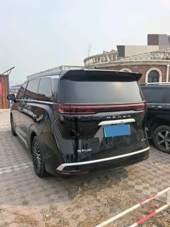 2022 Mercedes-Benz GLC Class 2.0T 197HP L4 9AT,autocango,china used car exporter,china ev exporter,chinese used car exporter,chinese used ev exporter