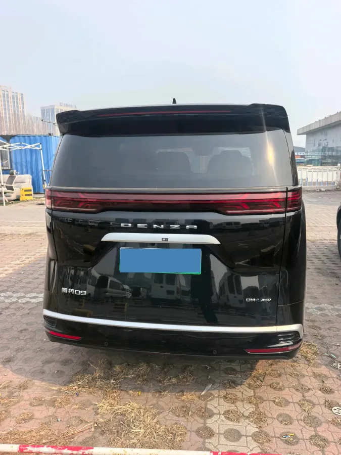 2022 Mercedes-Benz GLC Class 2.0T 197HP L4 9AT,autocango,china used car exporter,china ev exporter,chinese used car exporter,chinese used ev exporter
