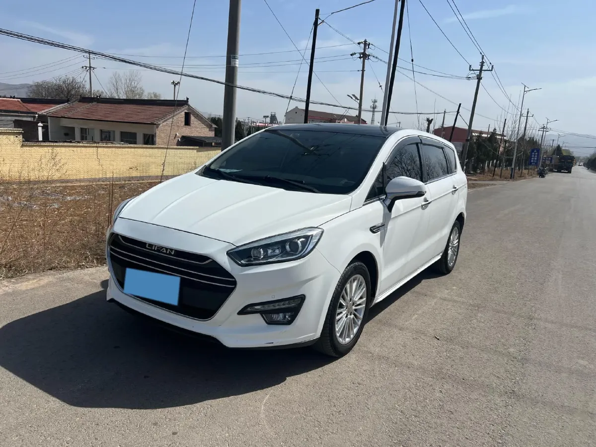 2017 LiFan XuanLang 2.0L 141HP L4 CVT,autocango,china used car exporter,china ev exporter,chinese used car exporter,chinese used ev exporter