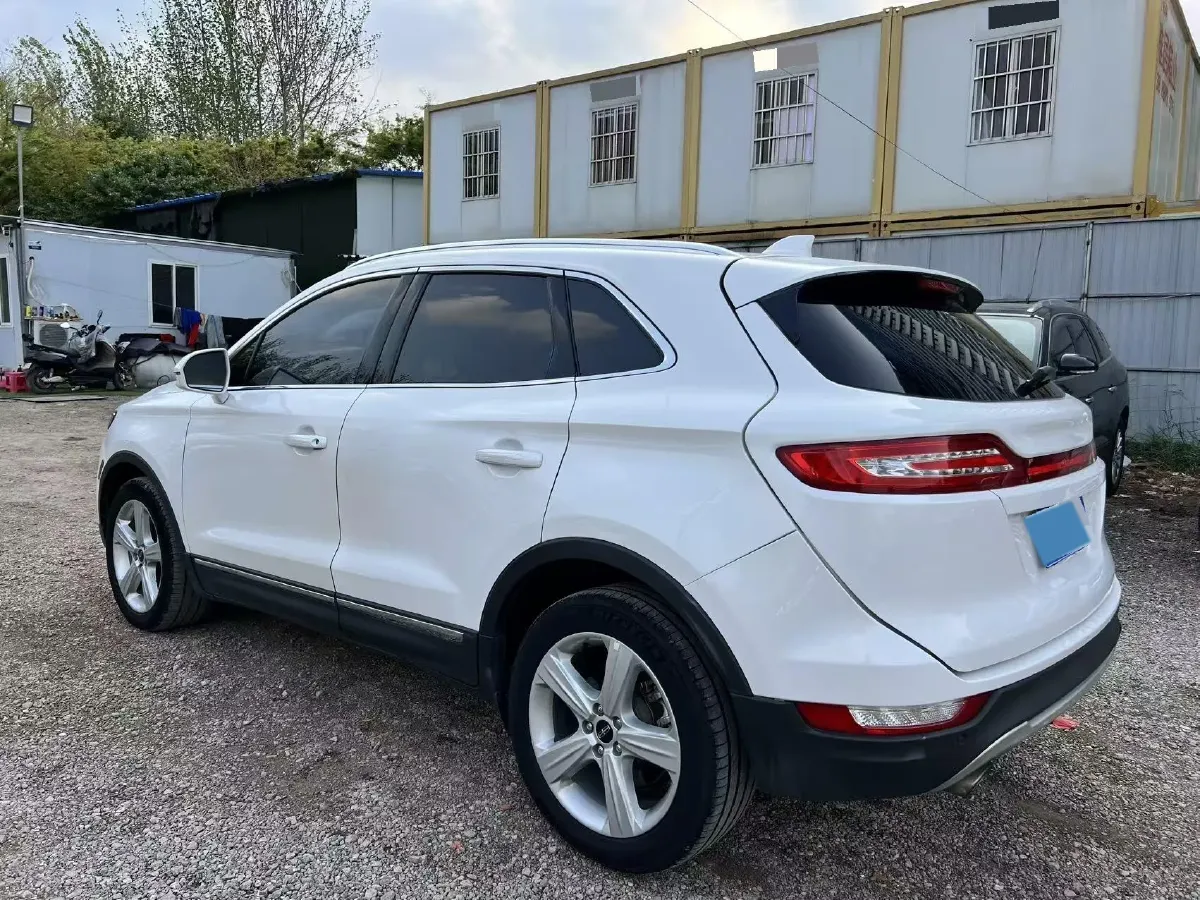 2018 Lincoln MKC 2.0T 203HP L4 6AT,autocango,china used car exporter,china ev exporter,chinese used car exporter,chinese used ev exporter