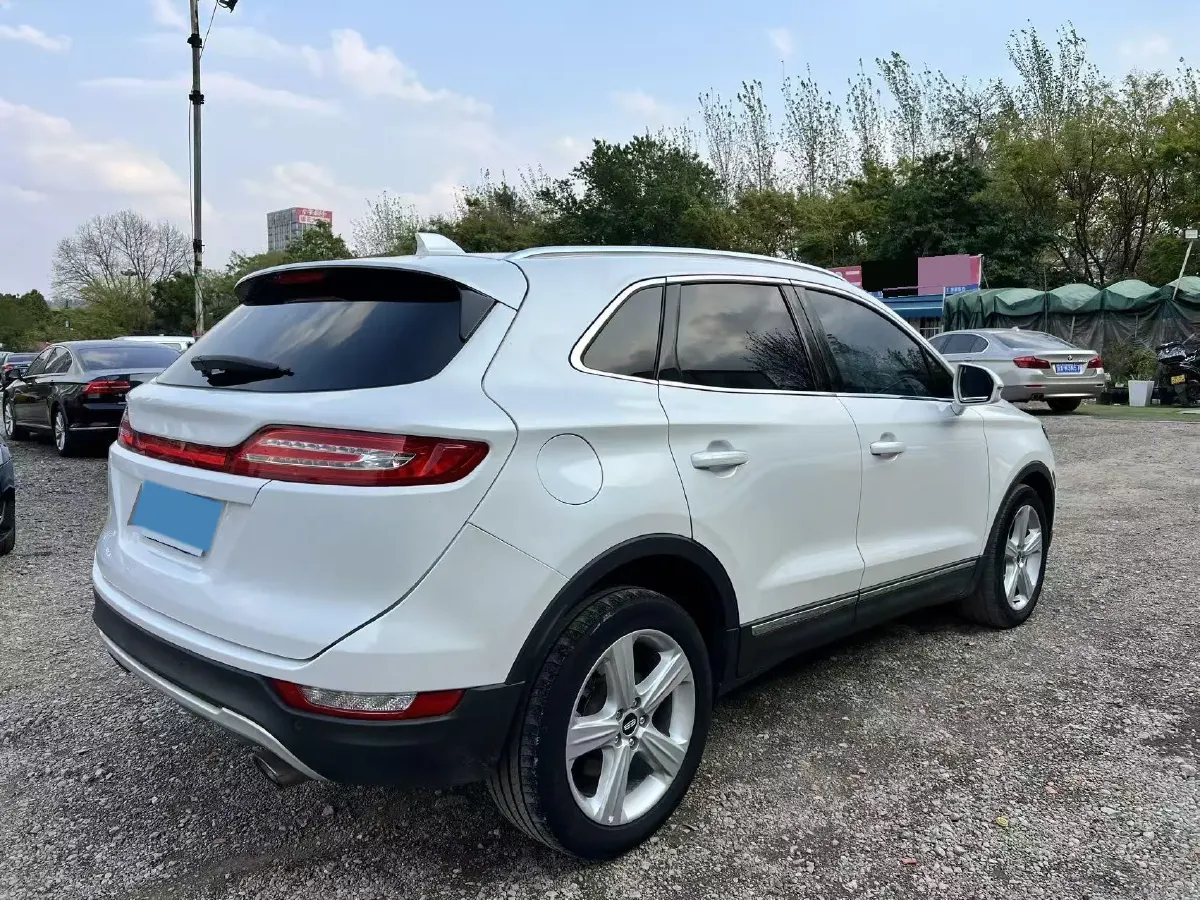 2018 Lincoln MKC 2.0T 203HP L4 6AT,autocango,china used car exporter,china ev exporter,chinese used car exporter,chinese used ev exporter