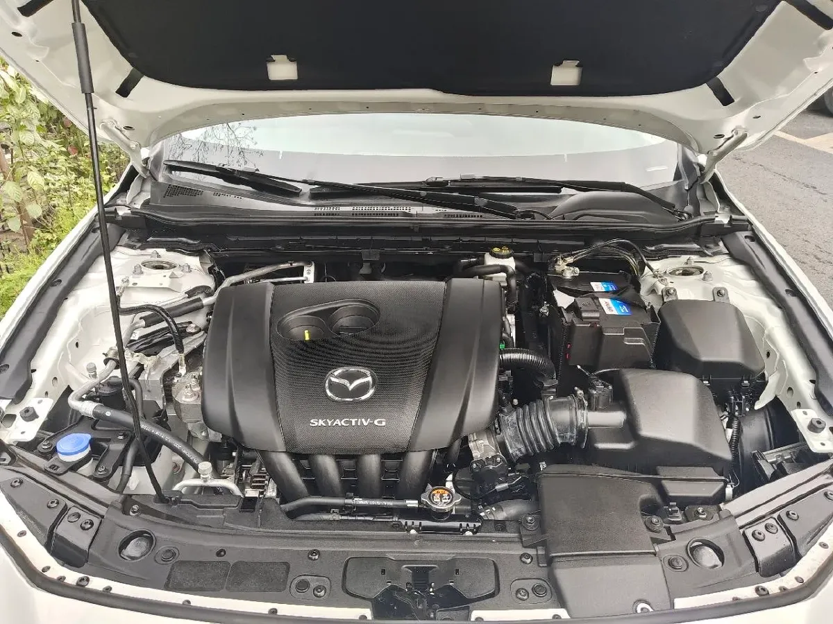 2021 Mazda 3 Axela 2.0L 158HP L4 6AT,autocango,china used car exporter,china ev exporter,chinese used car exporter,chinese used ev exporter