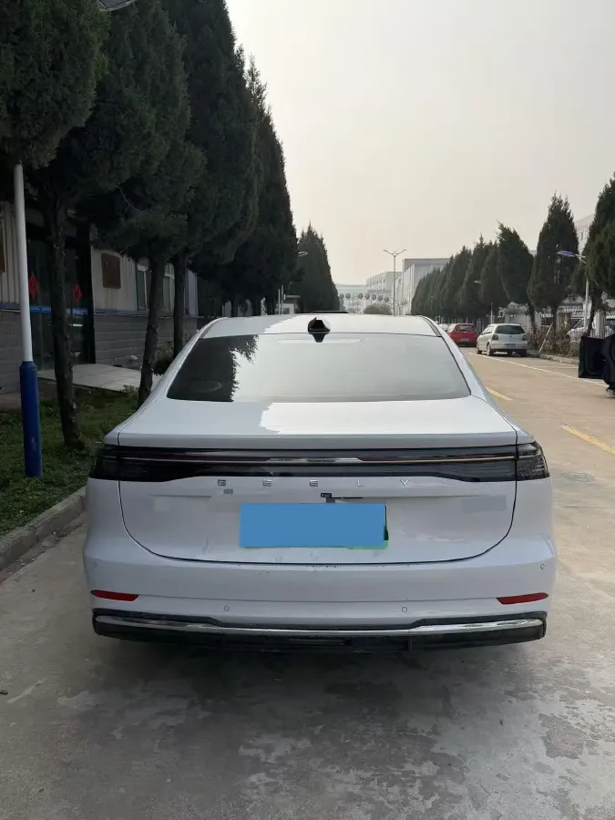 2025 Geely Galaxy A7 1.5L 112HP L4 1DHT PHEV,autocango,china used car exporter,china ev exporter,chinese used car exporter,chinese used ev exporter