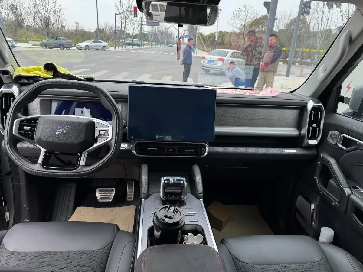 2023 Jetour Traveller 2.0T 254HP L4 8AT,autocango,china used car exporter,china ev exporter,chinese used car exporter,chinese used ev exporter