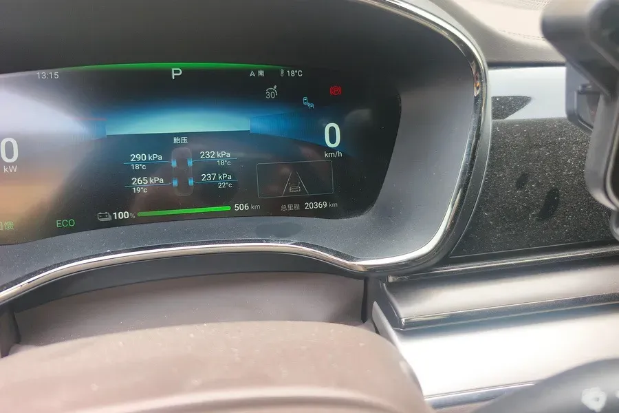 2024 BYD Han BEV 60.48KWH,autocango,china used car exporter,china ev exporter,chinese used car exporter,chinese used ev exporter