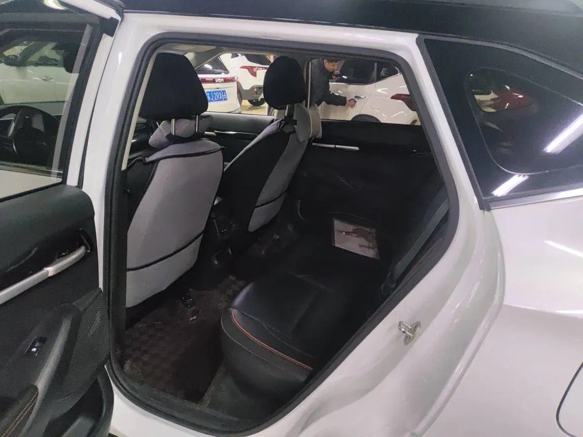 2023 Kia Seltos 1.5L 115HP L4 CVT,autocango,china used car exporter,china ev exporter,chinese used car exporter,chinese used ev exporter