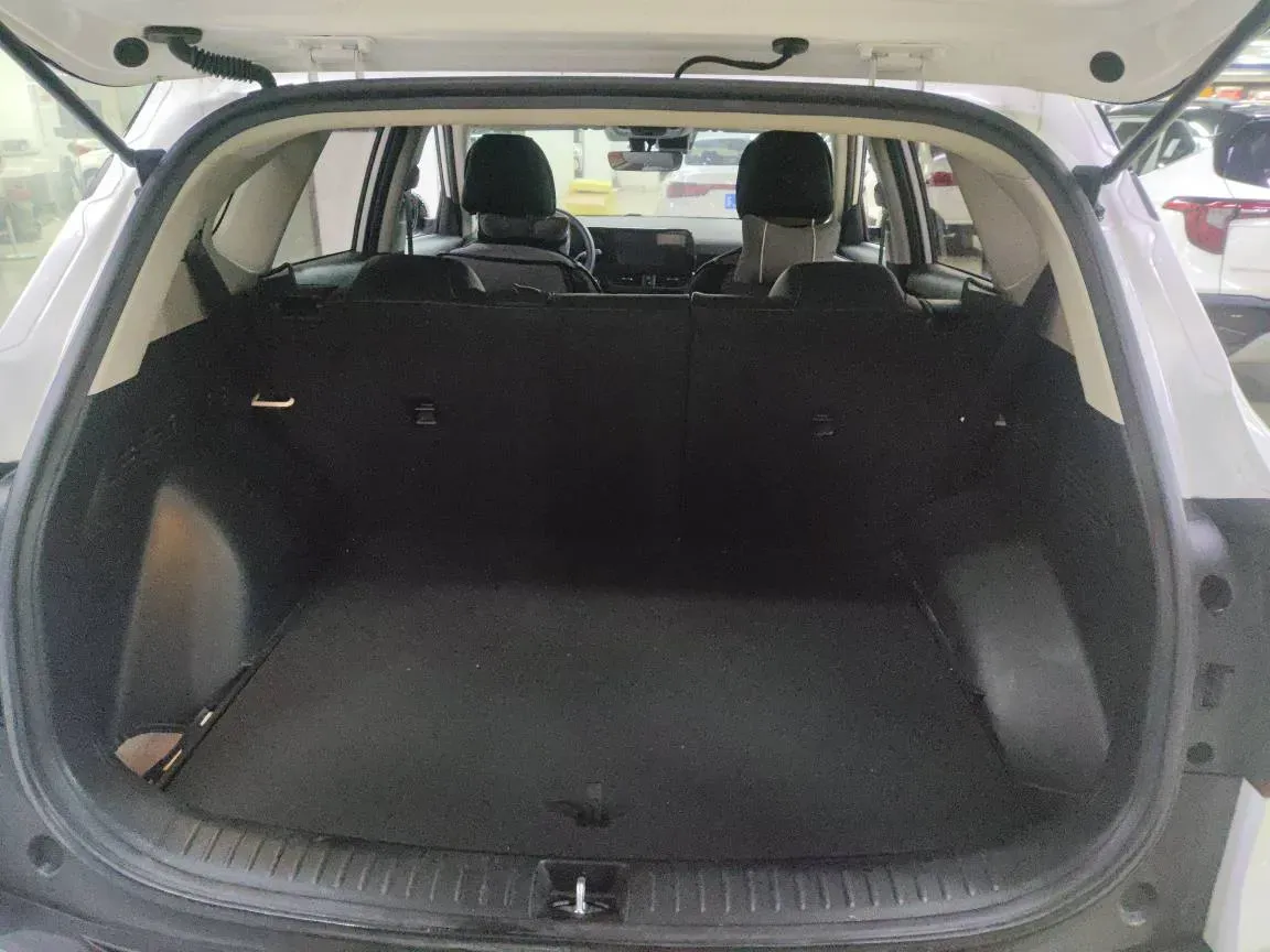 2023 Kia Seltos 1.5L 115HP L4 CVT,autocango,china used car exporter,china ev exporter,chinese used car exporter,chinese used ev exporter