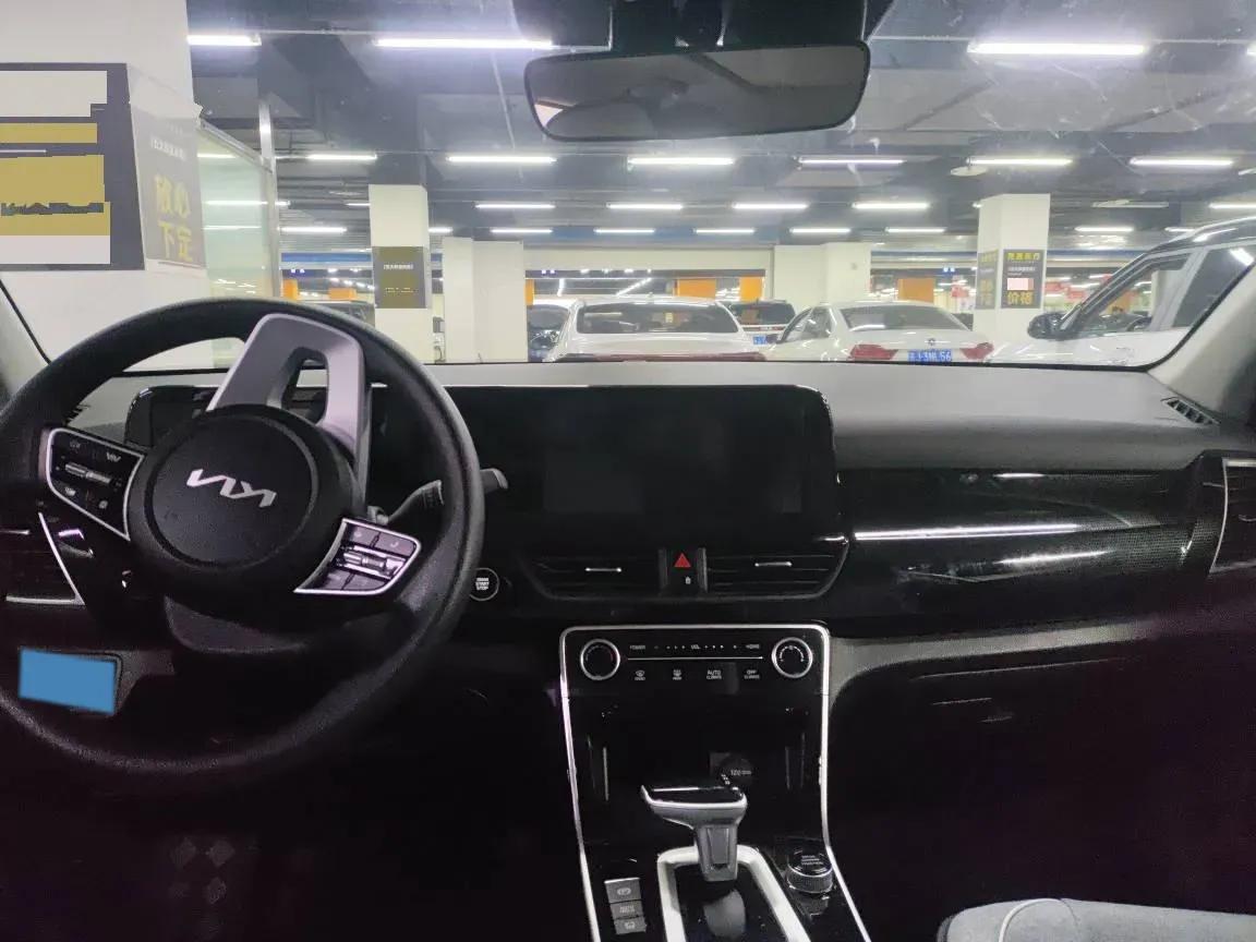 2023 Kia Seltos 1.5L 115HP L4 CVT,autocango,china used car exporter,china ev exporter,chinese used car exporter,chinese used ev exporter