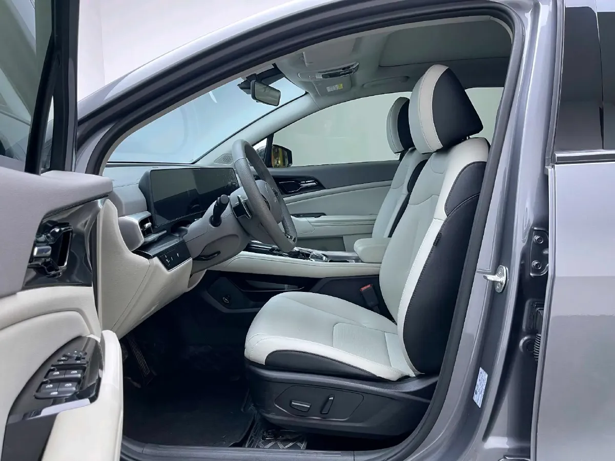 2023 Kia Sportage 1.5T 200HP L4 8AT,autocango,china used car exporter,china ev exporter,chinese used car exporter,chinese used ev exporter