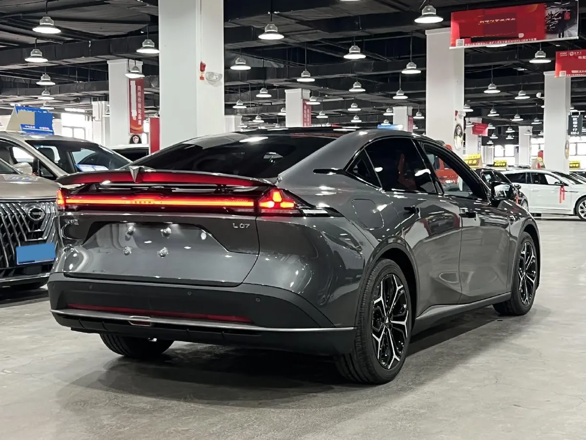 2025 Deepal L07 1.5L 98HP L4 REEV 28.39KWH,autocango,china used car exporter,china ev exporter,chinese used car exporter,chinese used ev exporter