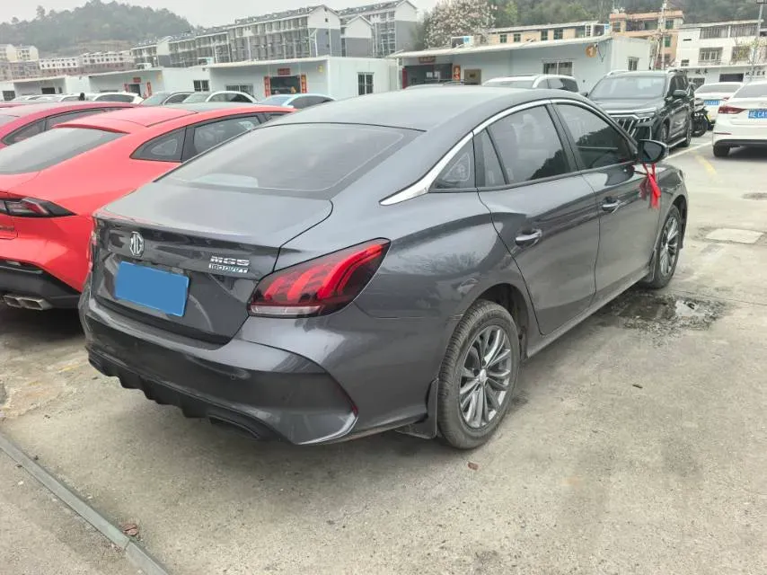2023 MG 5 1.5L 129HP L4 5MT,autocango,china used car exporter,china ev exporter,chinese used car exporter,chinese used ev exporter
