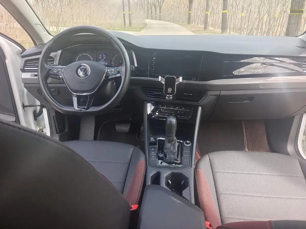 2021 Volkswagen Bora 1.5L 113HP L4 6AT,autocango,china used car exporter,china ev exporter,chinese used car exporter,chinese used ev exporter
