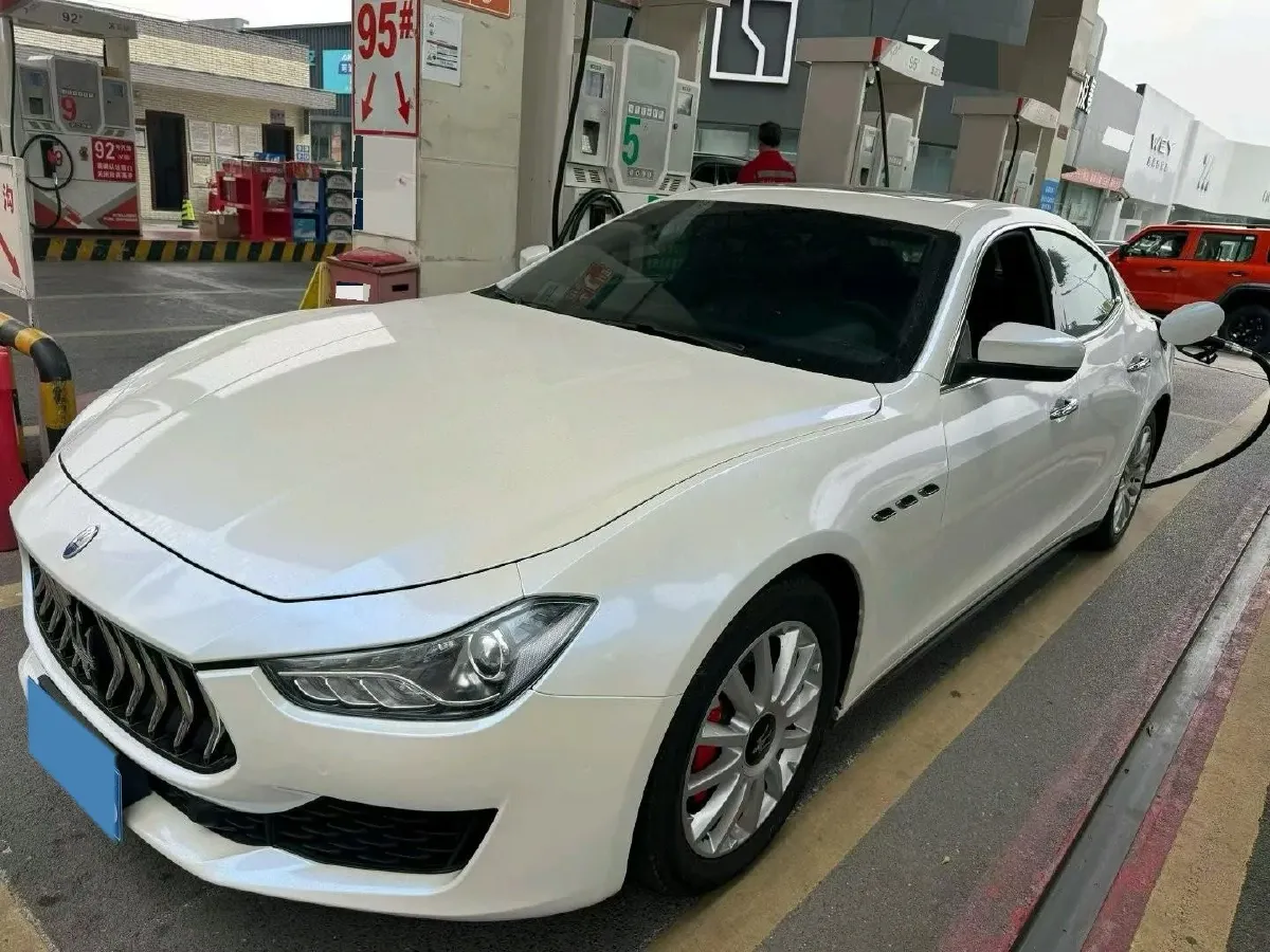 2018 Maserati Ghibli 3.0T 350HP V6 8AT,autocango,china used car exporter,china ev exporter,chinese used car exporter,chinese used ev exporter
