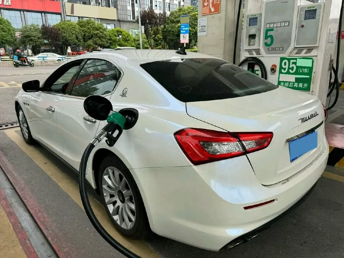 2018 Maserati Ghibli 3.0T 350HP V6 8AT,autocango,china used car exporter,china ev exporter,chinese used car exporter,chinese used ev exporter