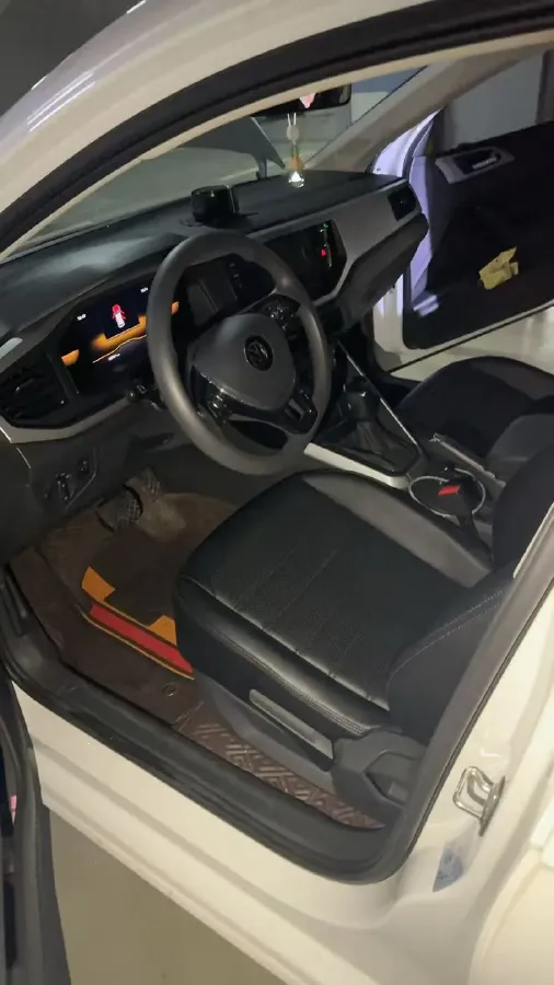 2023 Volkswagen Polo 1.5L 110HP L4 6AT,autocango,china used car exporter,china ev exporter,chinese used car exporter,chinese used ev exporter