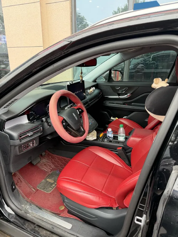 2021 Lincoln Corsair 2.0T 245HP L4 8AT,autocango,china used car exporter,china ev exporter,chinese used car exporter,chinese used ev exporter