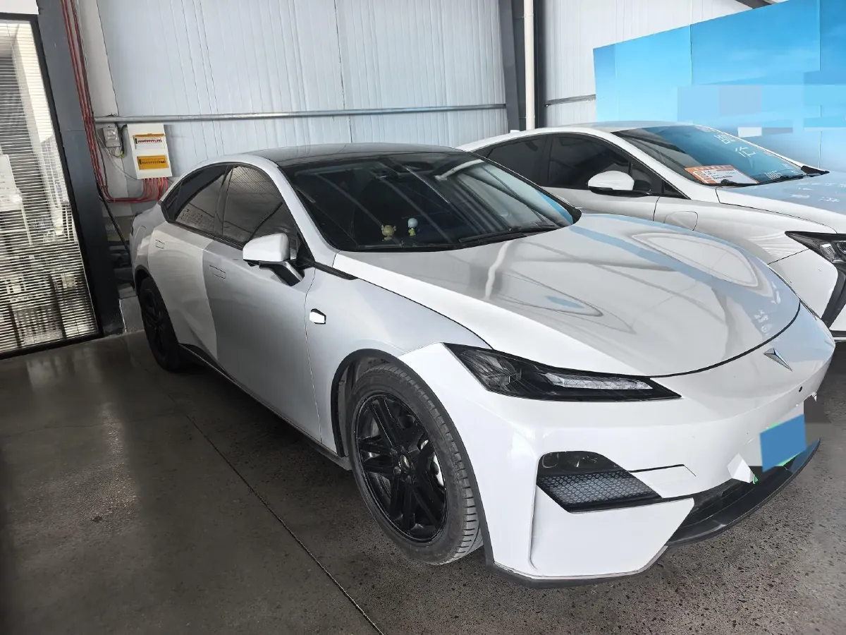 2022 DongFeng Forthing LingZhi EV BEV 68.4KWH,autocango,china used car exporter,china ev exporter,chinese used car exporter,chinese used ev exporter