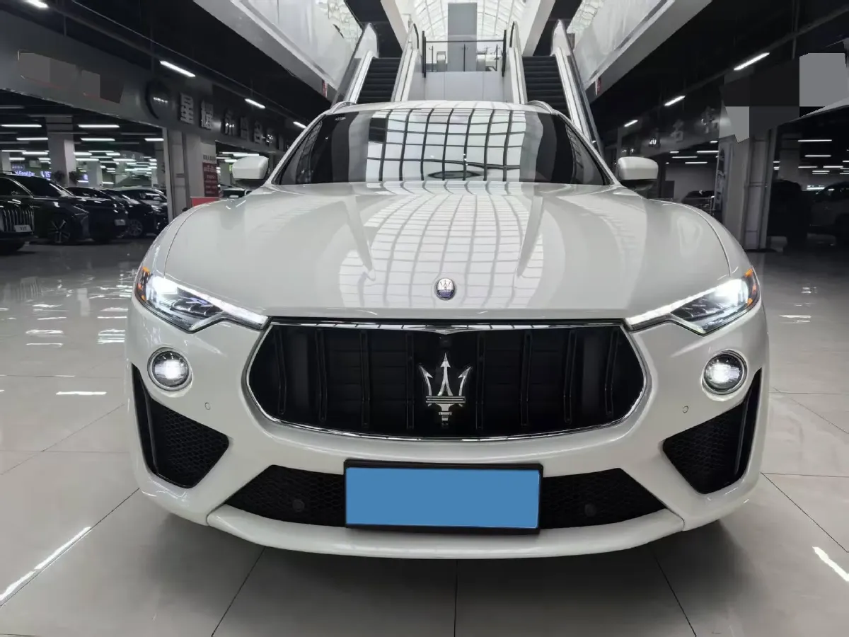 2019 Maserati Levante 3.8T 550HP V8 8AT,autocango,china used car exporter,china ev exporter,chinese used car exporter,chinese used ev exporter