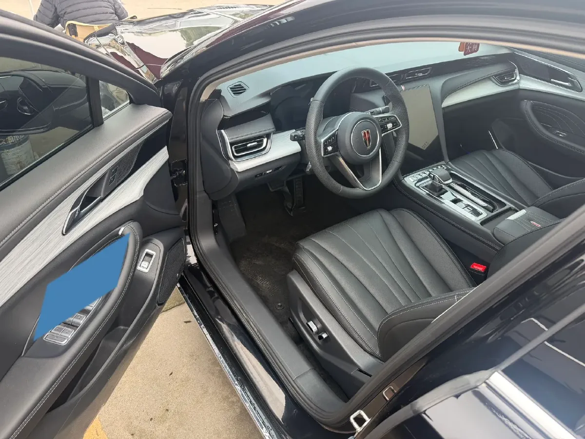 2024 HongQi H5 1.5T 169HP L4 7DCT,autocango,china used car exporter,china ev exporter,chinese used car exporter,chinese used ev exporter