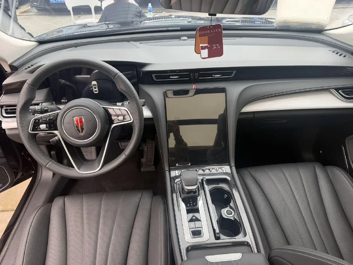 2024 HongQi H5 1.5T 169HP L4 7DCT,autocango,china used car exporter,china ev exporter,chinese used car exporter,chinese used ev exporter