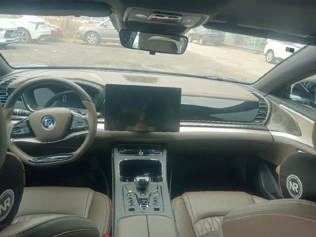 2023 BYD Han BEV 72KWH,autocango,china used car exporter,china ev exporter,chinese used car exporter,chinese used ev exporter