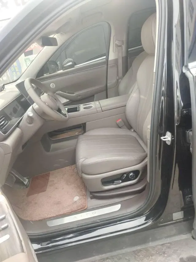 2026 AITO AITO M7 REEV 160HP REEV,autocango,china used car exporter,china ev exporter,chinese used car exporter,chinese used ev exporter