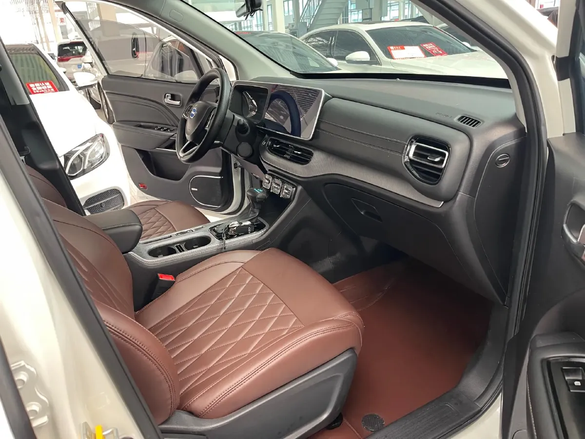 2021 GAC Trumpchi GS3 1.5T 169HP L4 6AT,autocango,china used car exporter,china ev exporter,chinese used car exporter,chinese used ev exporter