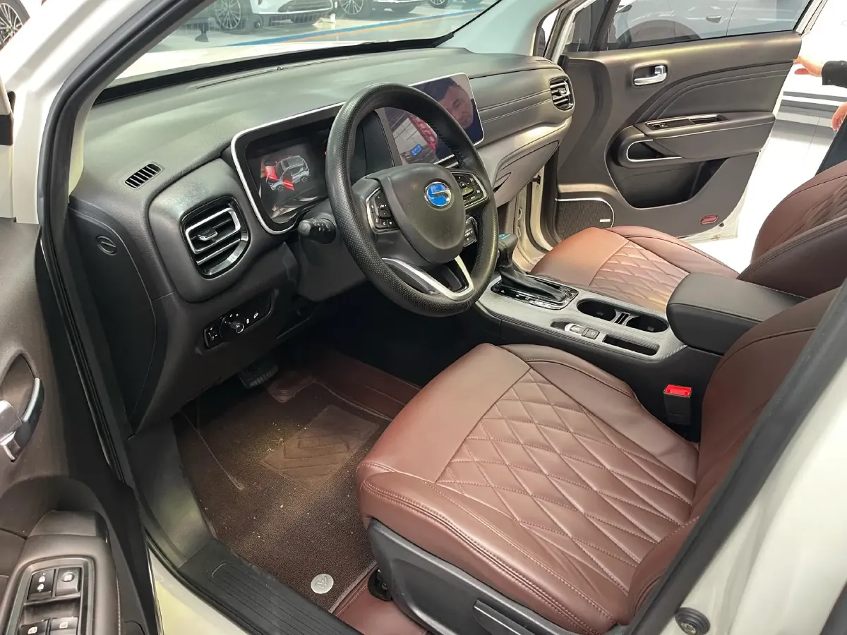 2021 GAC Trumpchi GS3 1.5T 169HP L4 6AT,autocango,china used car exporter,china ev exporter,chinese used car exporter,chinese used ev exporter